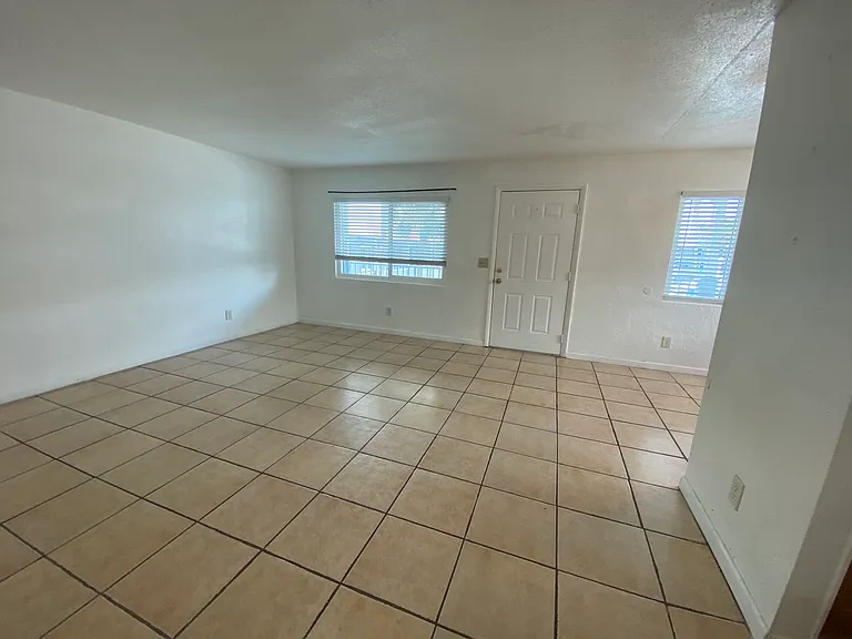 411 N Halifax Ave #200 — Photo 18