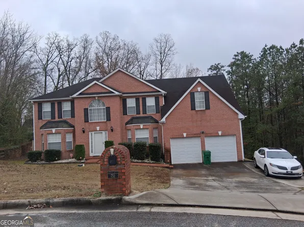 751 Trigg Lake Ct, Stone Mountain, GA 30087