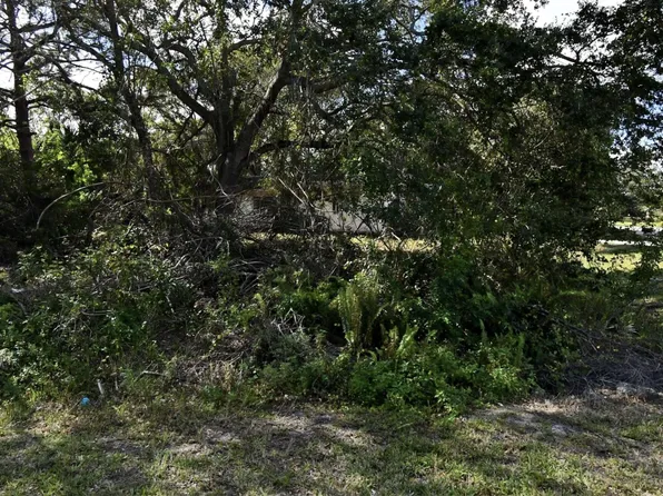 4701 Evergreen Avenue, Fort Pierce, FL 34945