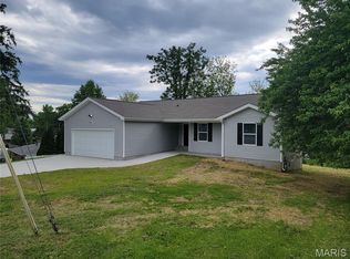 1051 Smith Ave, Saint Louis, MO 63135