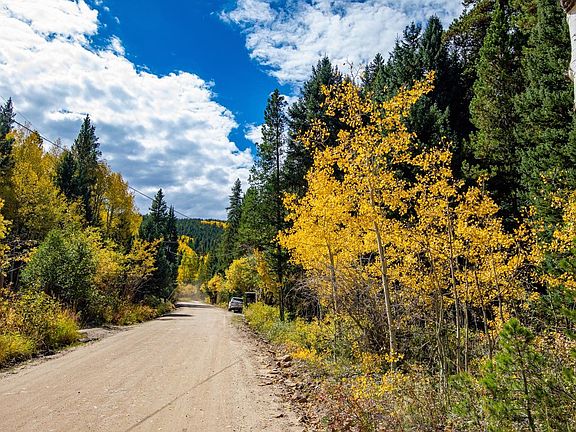 5th image of 3727 Gamble Gulch Rd