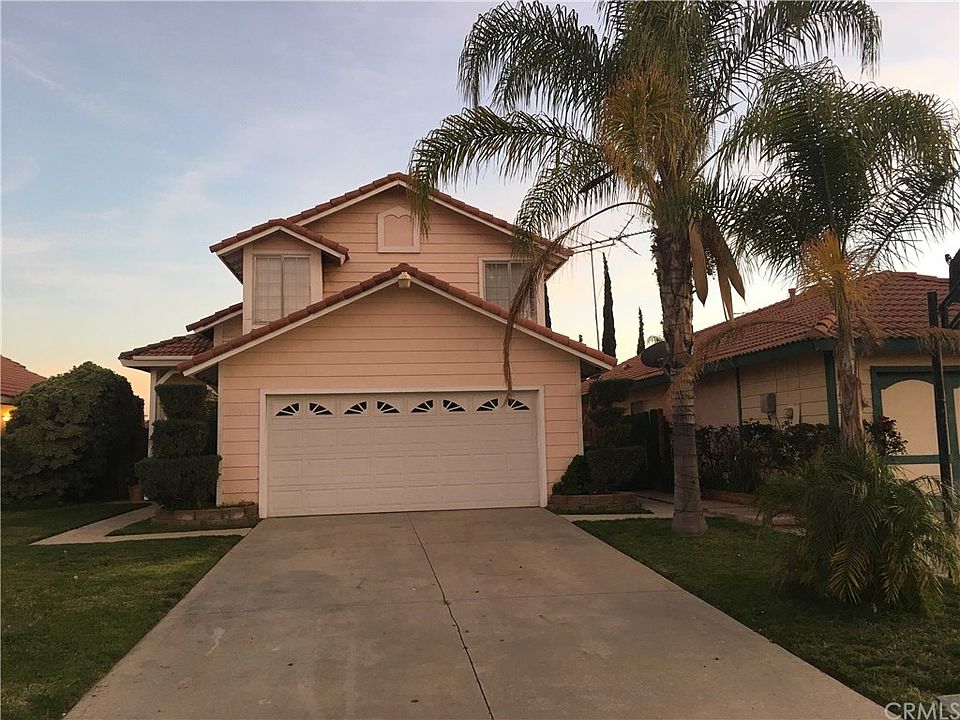 1st image of 24429 Robie Ct