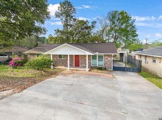 15530 Tiger Bend Rd, Baton Rouge, LA 70817