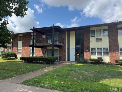7435 Hazelcrest Dr APT E, Hazelwood, MO, 63042