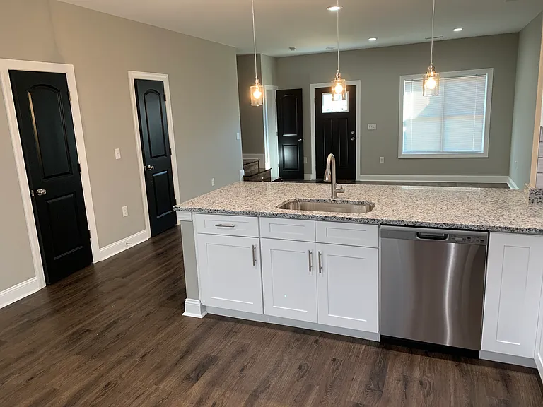 123 Emanuel Ct — Photo 6