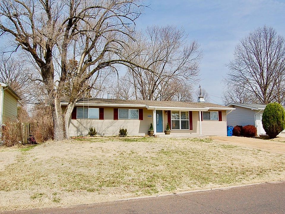 1st image of 10511 Roscommon Dr