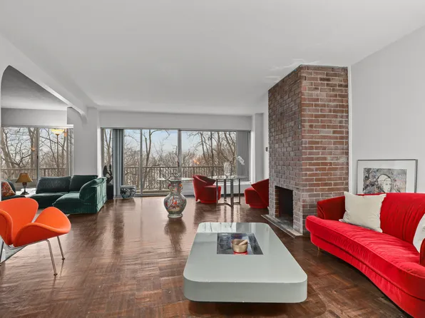 4455 Douglas Avenue 3FE image 3 of 27