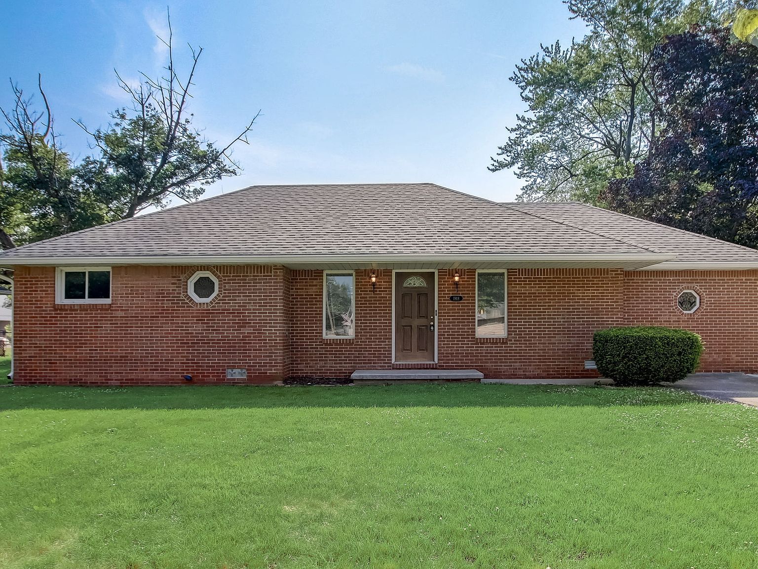 1918 Lowell Ave, Anderson, IN 46011 Zillow