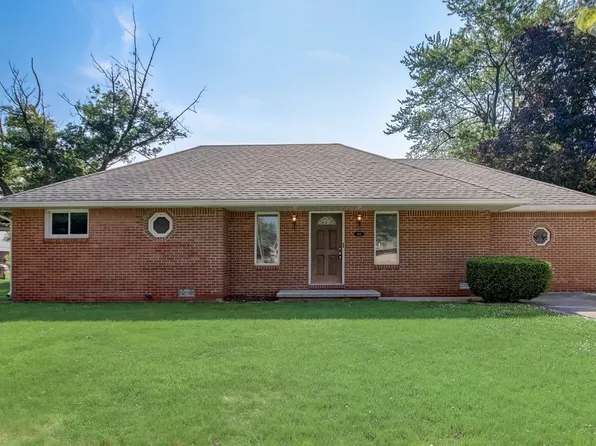 1918 Lowell Ave, Anderson, IN 46011