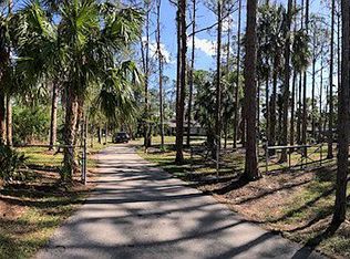 530 3rd St SW, Naples, FL 34117