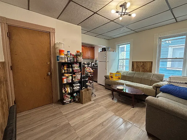 35 Jefferson St #1 — Photo 11
