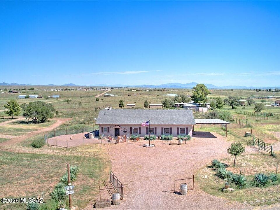 1st image of 105 Los Encinos Rd