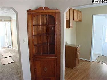 4th image of 1103 E 332nd St