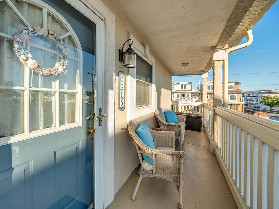 8006 Seaview Ave APT 205, Wildwood Crest, NJ 08260 | MLS #261529
