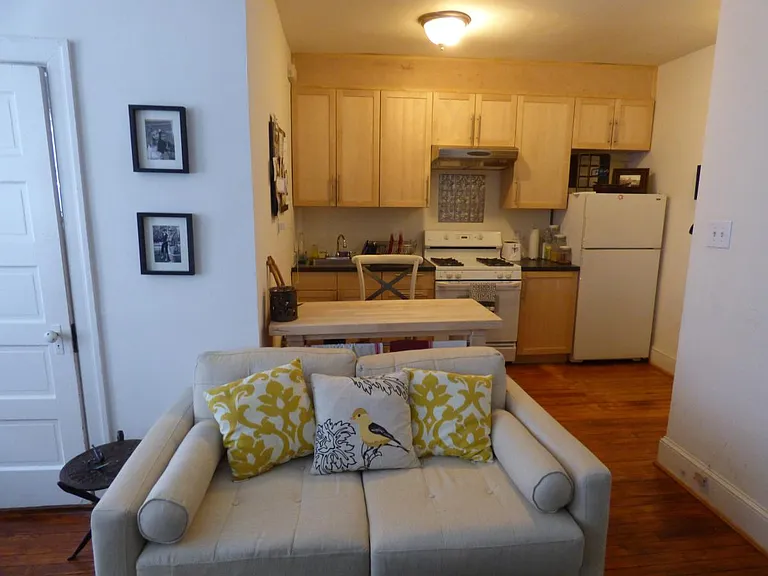 1834 Calvert St NW #3 — Photo 10