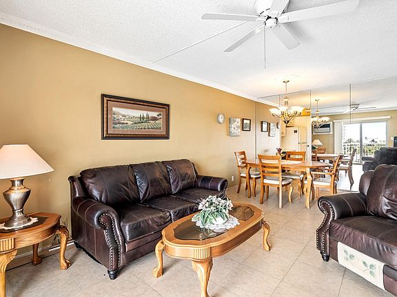 3rd image of 720 Orton Avenue #608