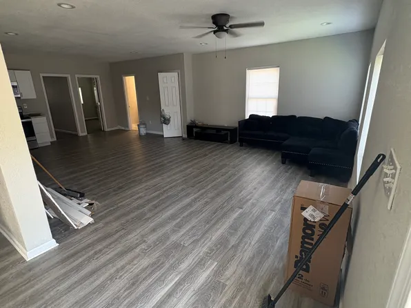 1421 Highland Ave, Portsmouth, VA 23704