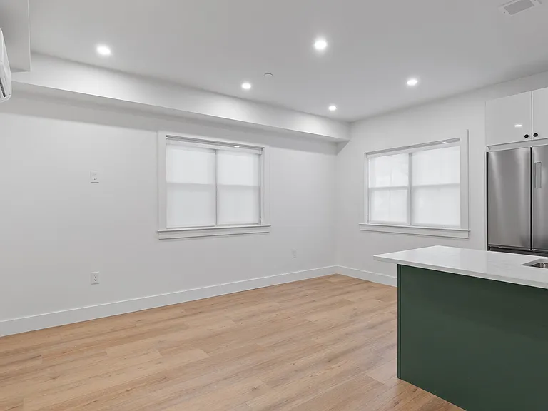 113 Ives Street — Photo 50