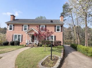 9073 Carroll Manor Dr, Sandy Springs, GA 30350
