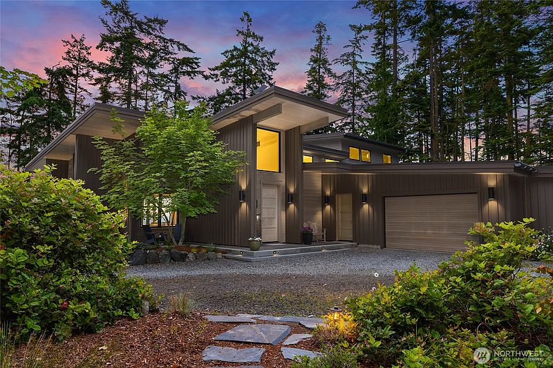 2nd image of 4065 E Sequim Bay Rd #14