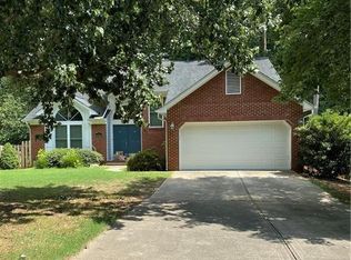 3412 Armitage Dr, Charlotte, NC 28269