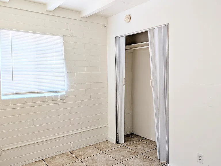 Closet in room #2