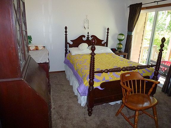 main house bedroom