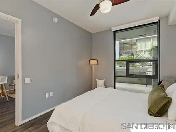 4th image of 350 11th Ave Unit 228