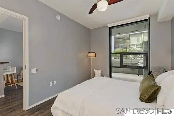 350 11th Ave #228 — Photo 4