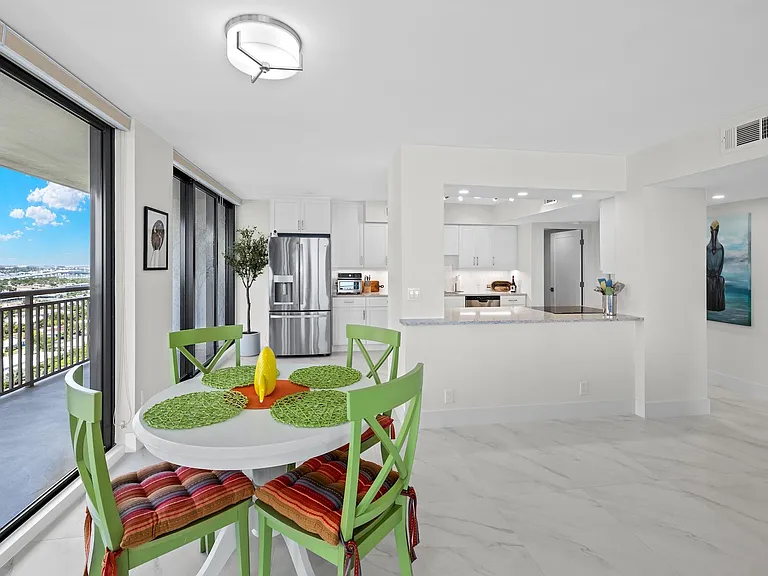 3400 N Ocean Dr #1602 — Photo 12