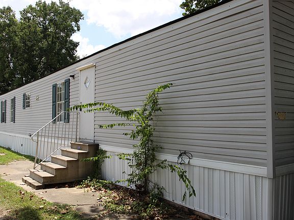 2nd image of 808 Delhomme Ave #B