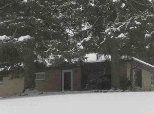 10905 Cedar Creek Rd, Cedarburg, WI 53012
