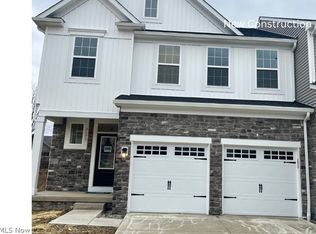 9175 Ledge View Ter, Broadview Heights, OH 44147