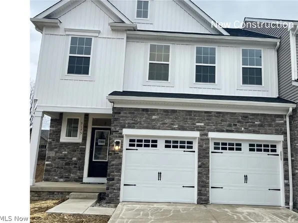9175 Ledge View Ter, Broadview Heights, OH 44147