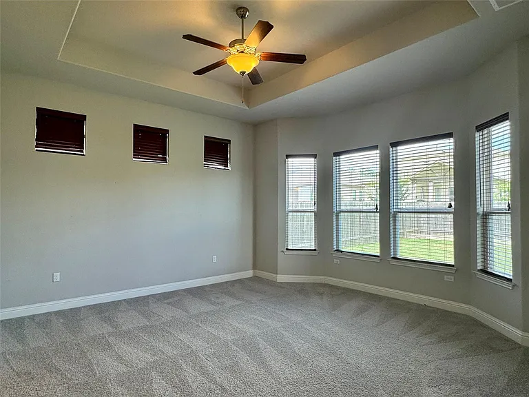 12524 Ondara Dr — Photo 18