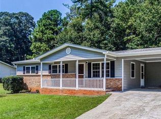 352 Pine Valley Rd SW, Mableton, GA 30126