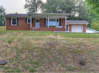 1407 Gap Creek Rd, Elizabethton, TN 37643