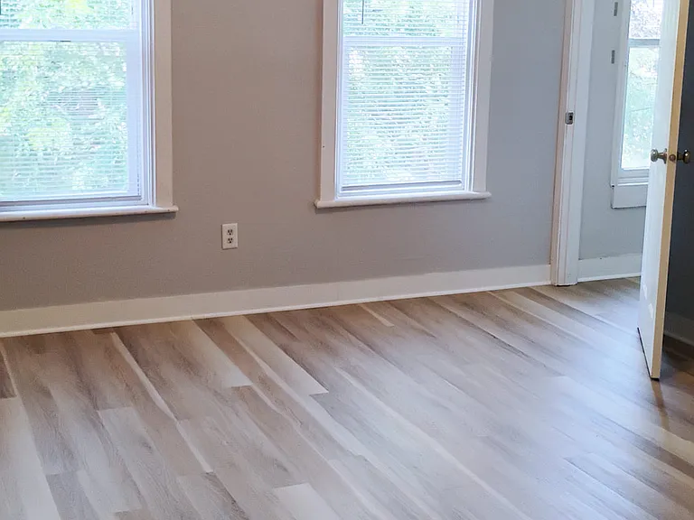 424 Charles Ave SE — Photo 6