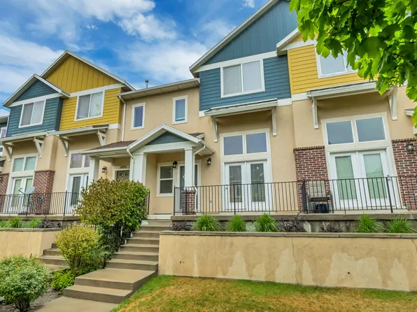 1099 E Garden Bend Pl, Sandy, UT 84094