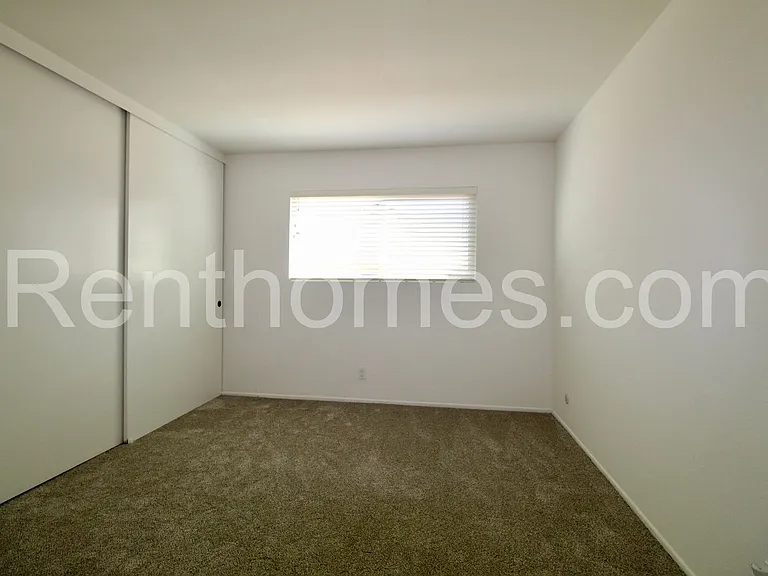 8957 Bogata Cir — Photo 10
