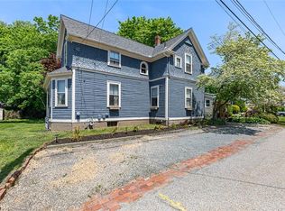10 Burton Ave, Riverside, RI 02915