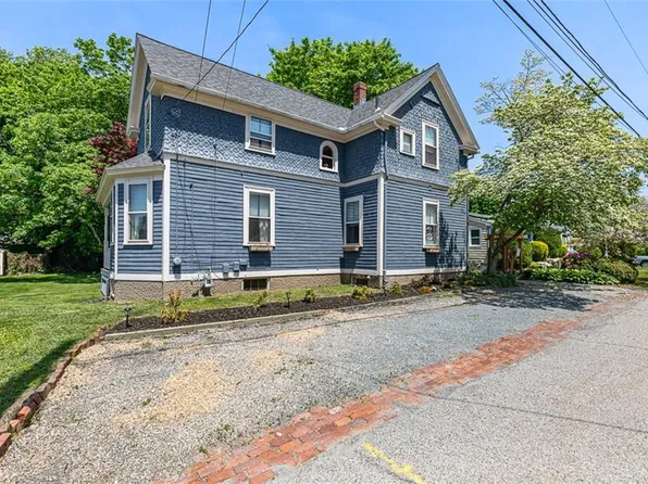 10 Burton Ave, Riverside, RI 02915