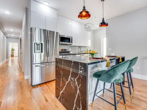 33 Wallis Ave, Jersey City, NJ 07306