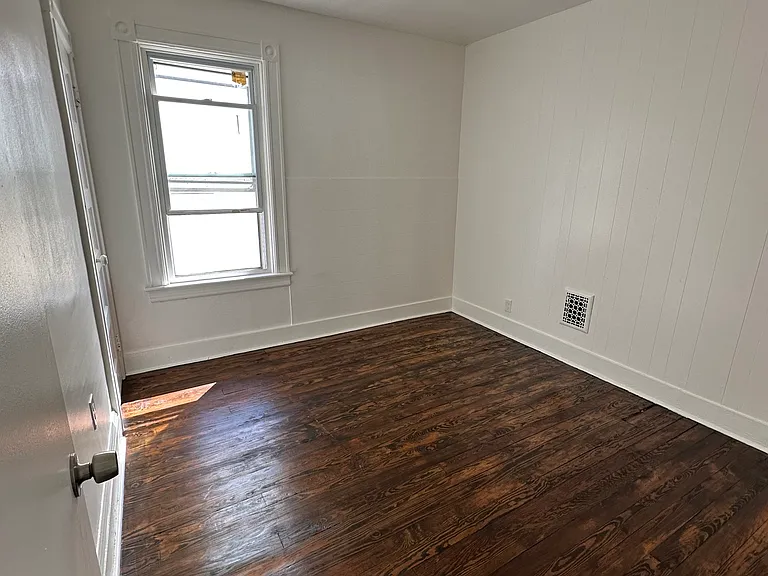 1004 Mason St #2 — Photo 5