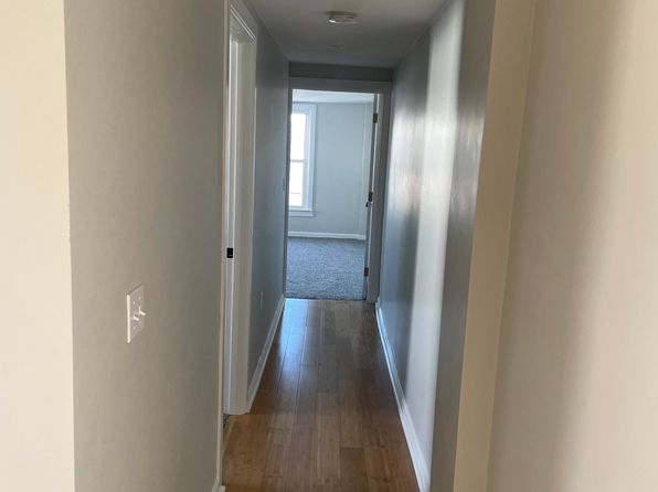 439 Main St #2N