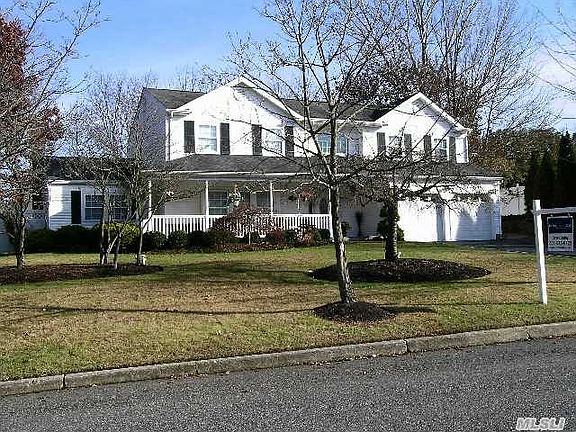 2nd image of 21 Carol Ave