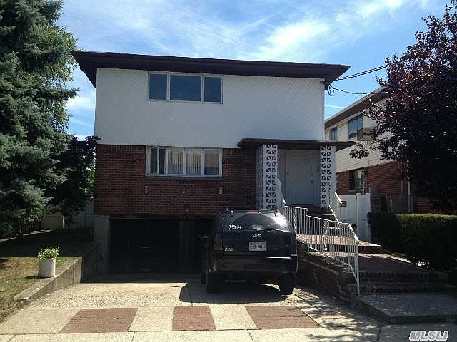 1st image of 8120 153rd Ave