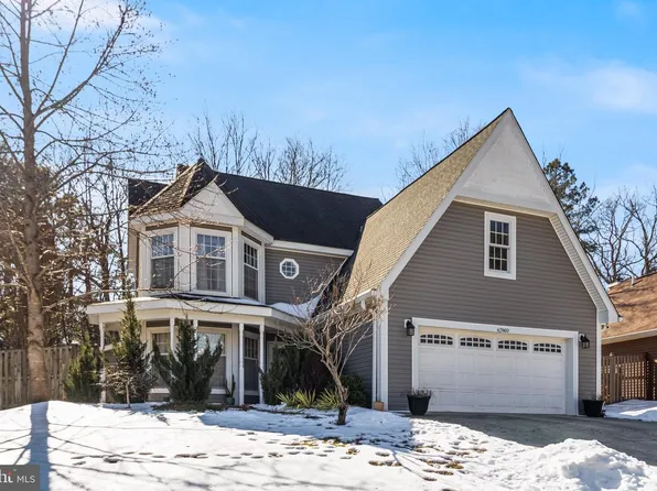 47960 Mayflower Dr, Lexington Park, MD 20653
