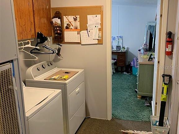 4th image of 32631 Pine Rd