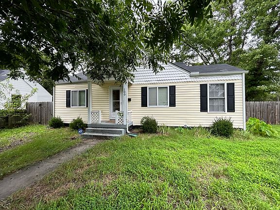 3rd image of 100 N Chatham Dr